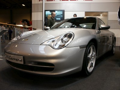 Porsche 911 Carrera : click to zoom picture.